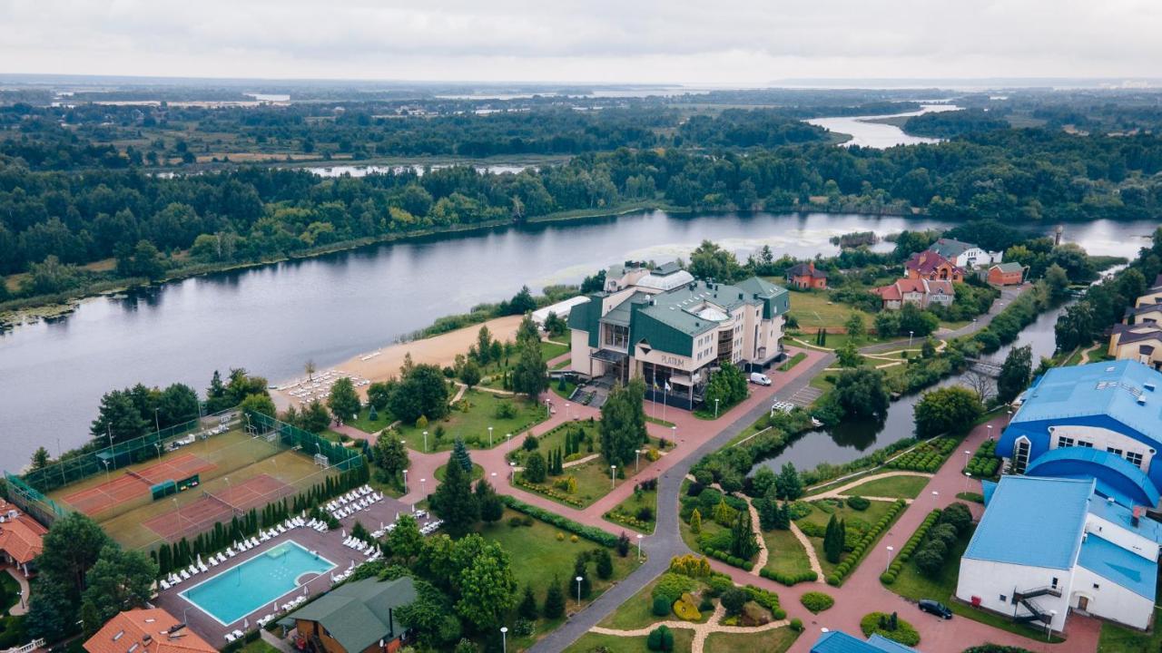 Platium Spa&Resort Kozyn 외부 사진